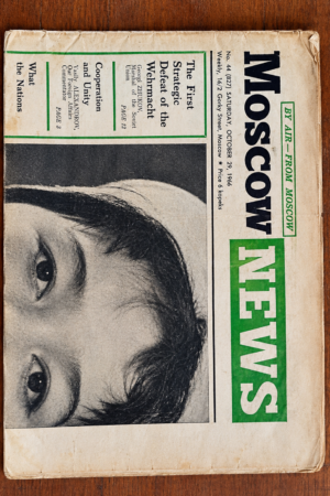 Moscow News, No. 44 (827)